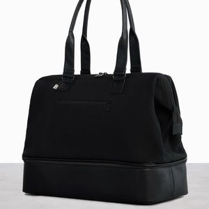 Beis Weekender Bag in Black